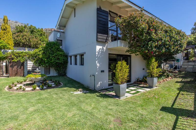 3 Bedroom Property for Sale in Stonehurst Mountain Estate Western Cape